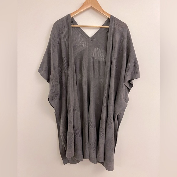 Lululemon Find Your Light Wrap Heathered Moonwalk OS - Picture 7 of 14